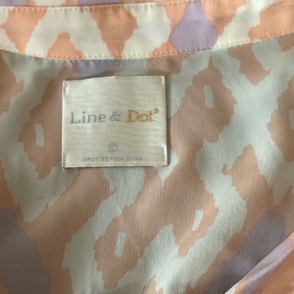 Line & Dot Print Wrap Front Blouse - Picture 2 of 5